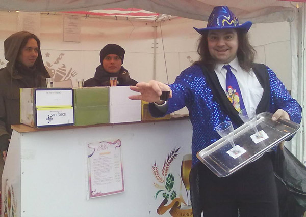 �����  � ��������