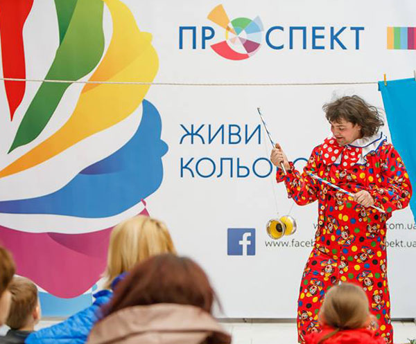 жонглер дьяболо