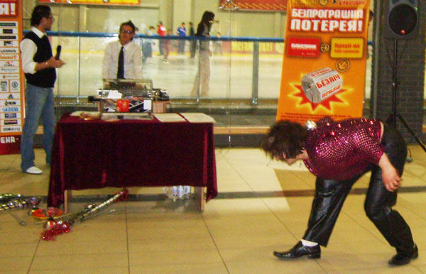 артисты в большевике