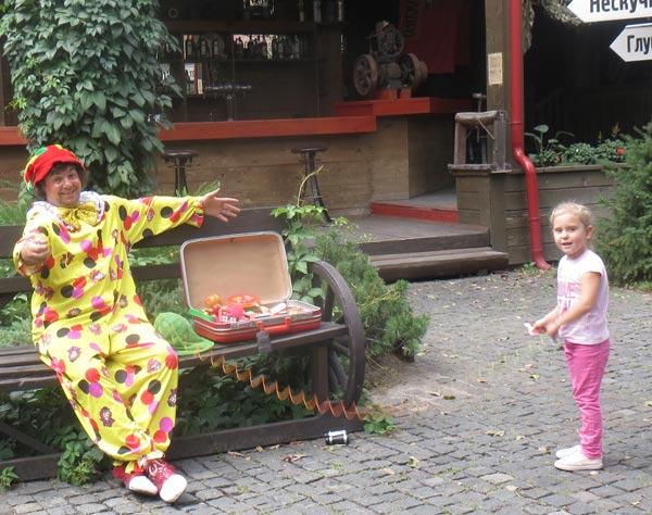 Игрушки клоуна для детей как говорится - на любой вкус и цвет