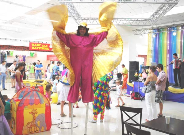 ходулист с крыльями