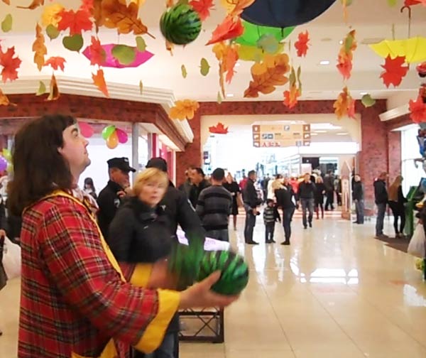 оригинальный жонглер