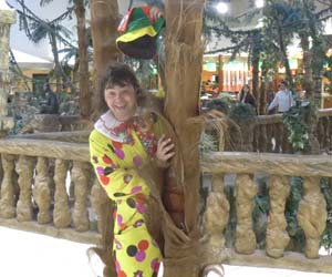 красота с клоуном в трц