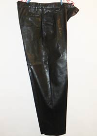 чорные концертные брюки