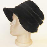 женская кепочка